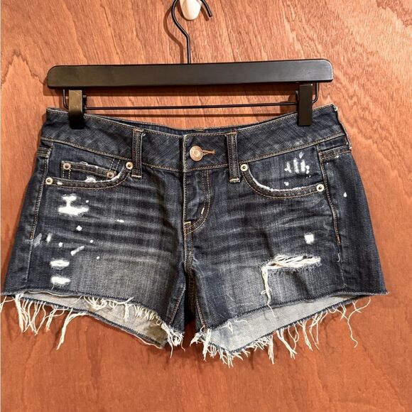 American Eagle Distressed Shorts size 4 - Picture 1 of 8